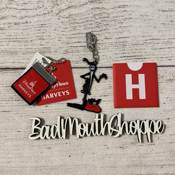 *Harveys Halloween Disney Parks Exclusive Vertical Crossbody NBC Fortune - Picture 11 of 11